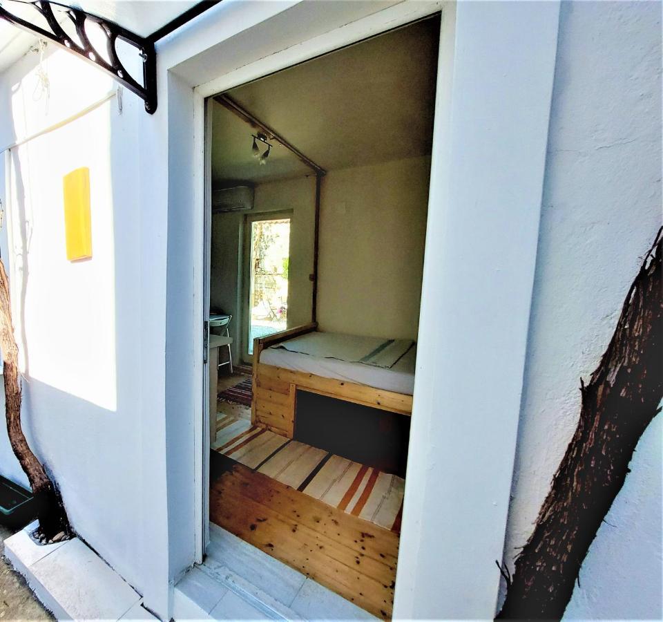 Studio Apartment Murter Center Bagian luar foto
